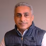 حين ينهزم العقل قبل المعركة