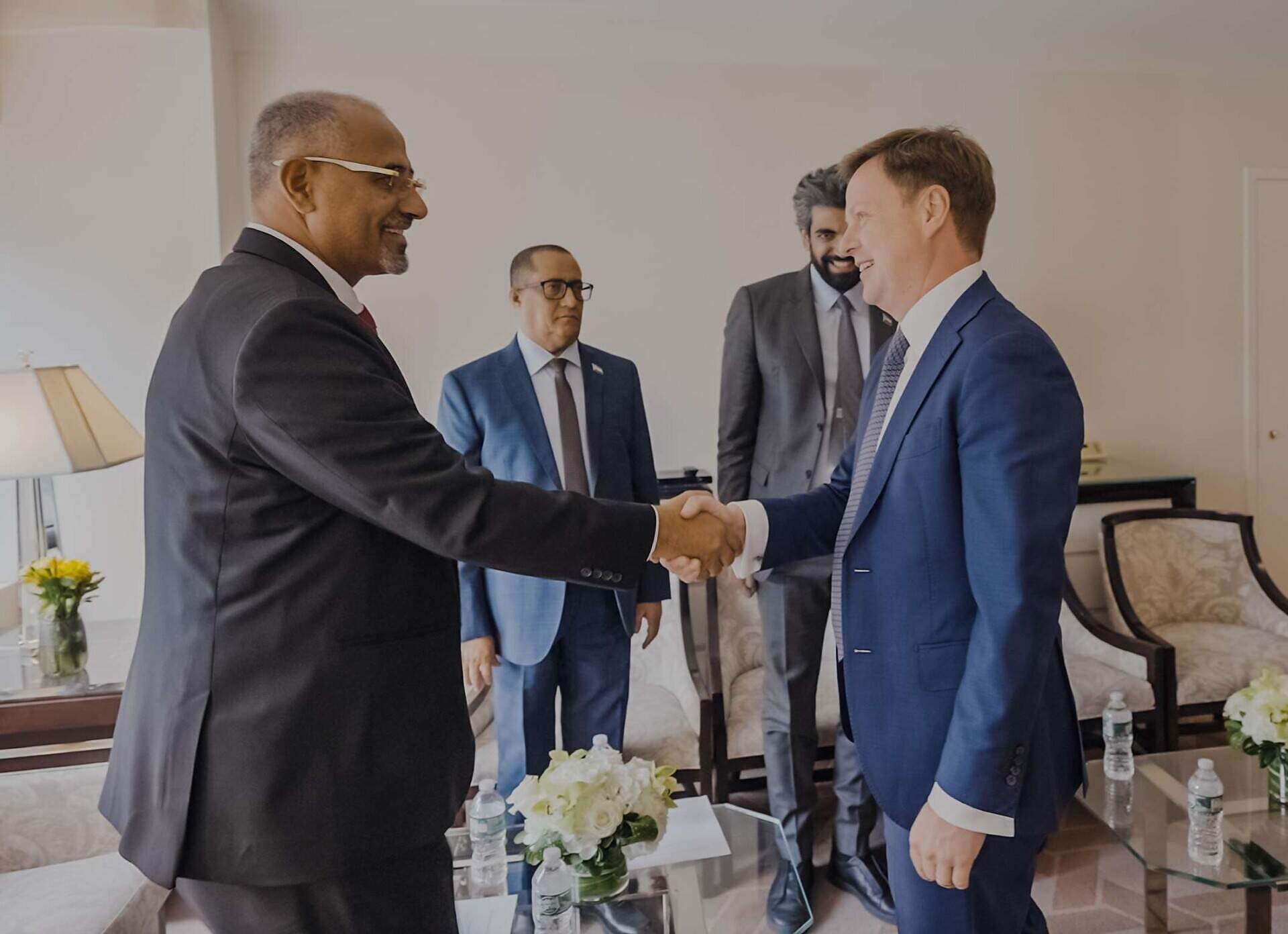 ستيفن هيكي مدير دائرة الشرق الأوسط وشمال أفريقيا في وزارة الخارجية البريطانية