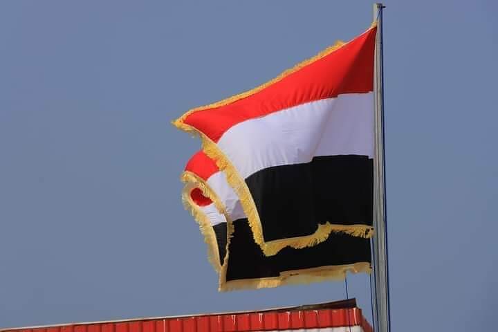 الحكومة اليمنية تتهم الحوثيين بالإستمرار في اعتقال المحتفلين بثورة 26 سبتمبر