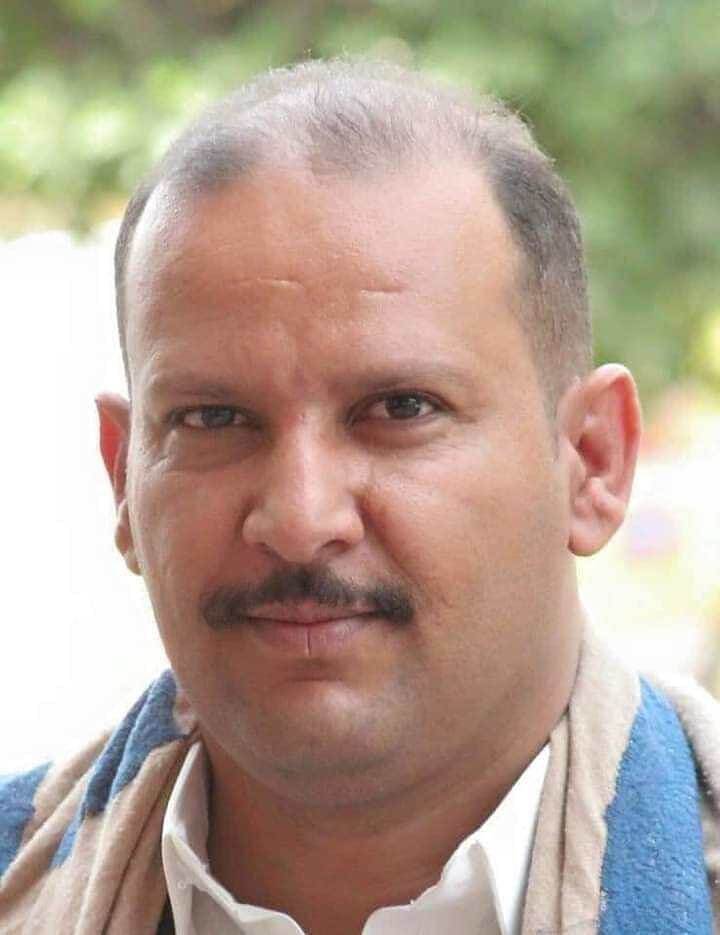 جماعة الحوثي تستمر في اعتقال الناشط رداد الحذيفي لرفضه تقديم أي ضمانات أو التزام بعدم النقد والاحتفال 26 سبتمبر