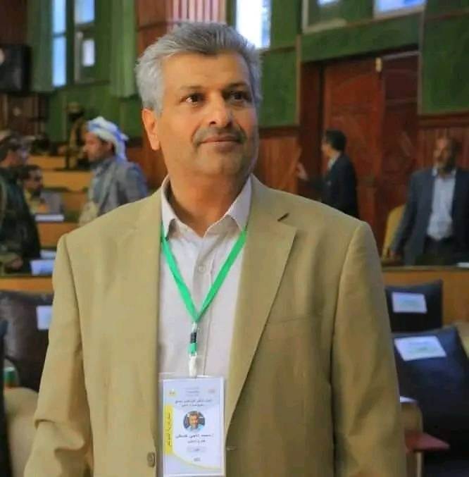 وفاة مدير التعليم الأساسي والثانوي في وزارة التربية والتعليم في معتقل جهاز المخابرات في صنعاء بعد 5 أشهر من اعتقاله