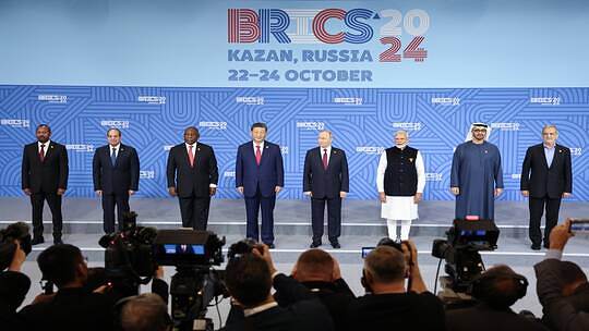 توسع بريكس في المستقبل سيحدث من خلال معايير الدولة الشركاء.