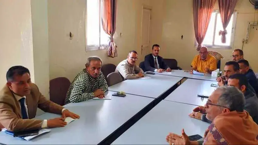 أحزاب محافظة تعز تحذر من تدهور العملة وغلا الأسعار مما قد يؤدي لكارثة انسانية