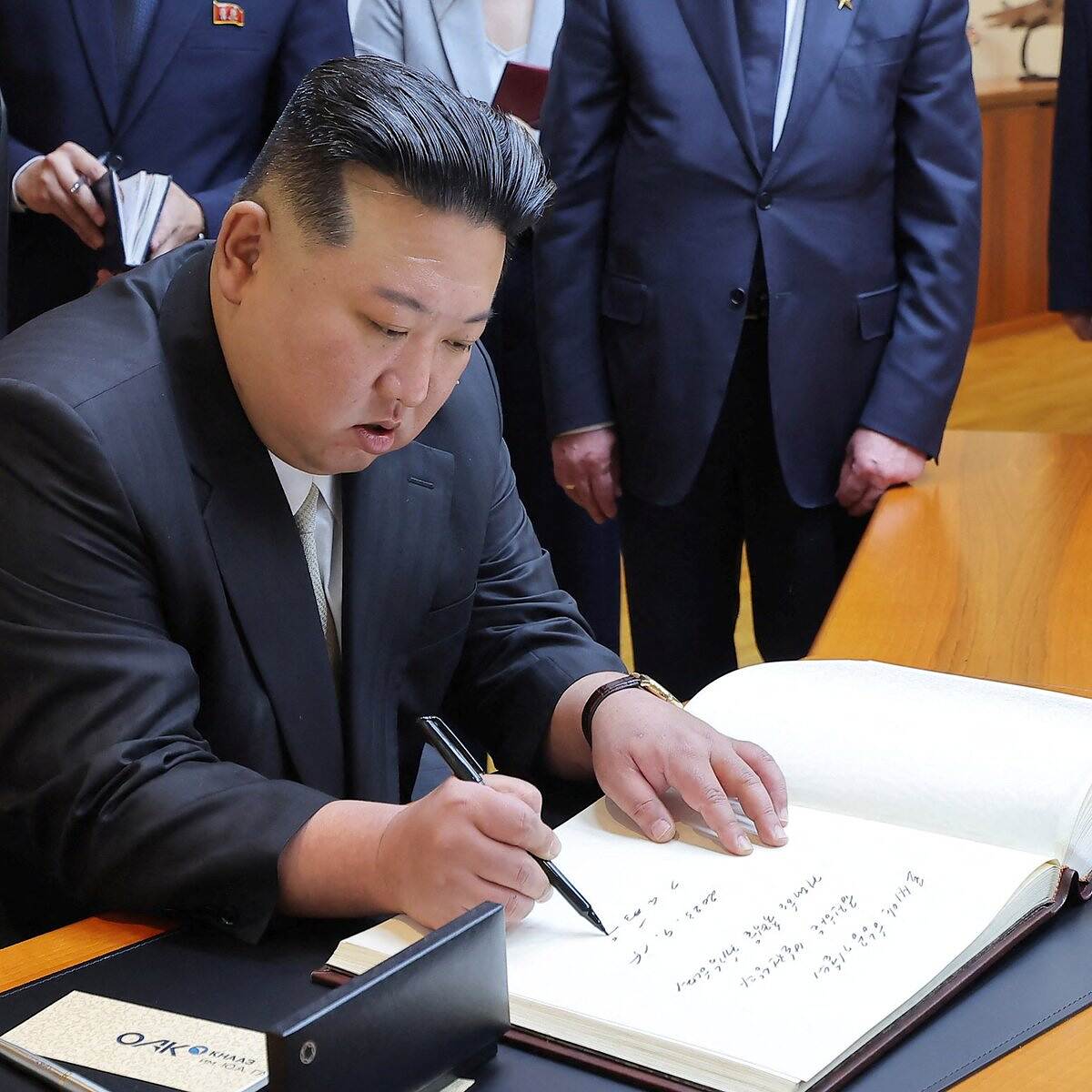 رئيس كوريا الشمالية يصادق على معاهدة الدفاع المشترك مع روسيا