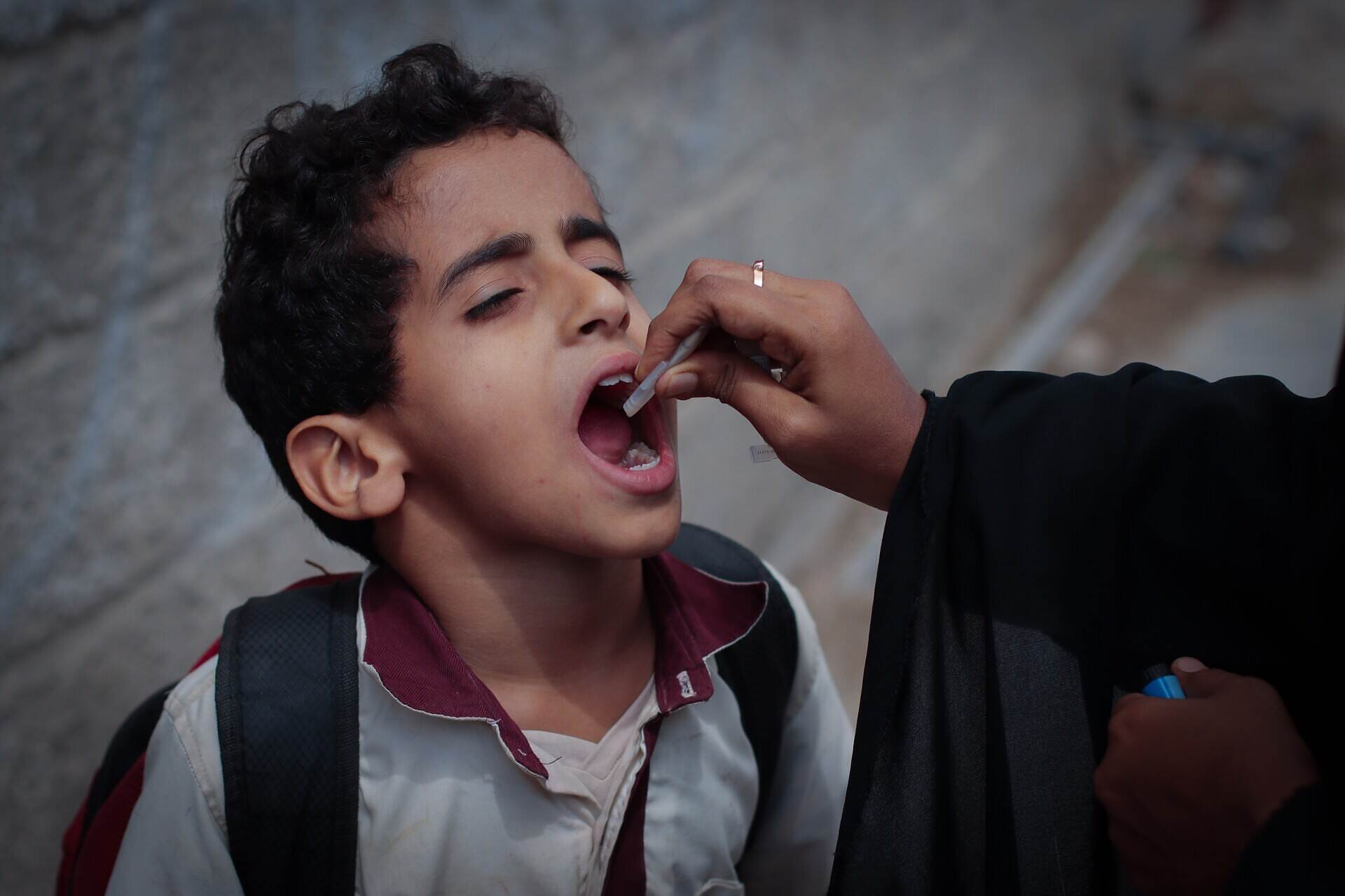 وزارة الصحة تطلق حملة لتحصين 3 ملايين يمني ضد وباء الكوليرا في مناطق سيطرة الحكومة المعترف بها