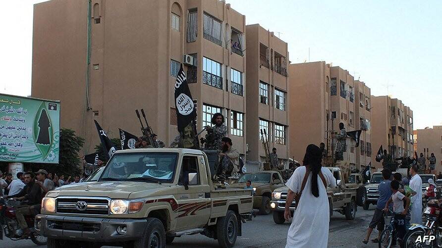 داعش يصعد من نشاطه في سوريا ومقتل 70 شخصاً بين مدنيين وعسكريين في 6 هجمات له