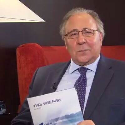 أيها السوريون الأحرار تذكروا سورا