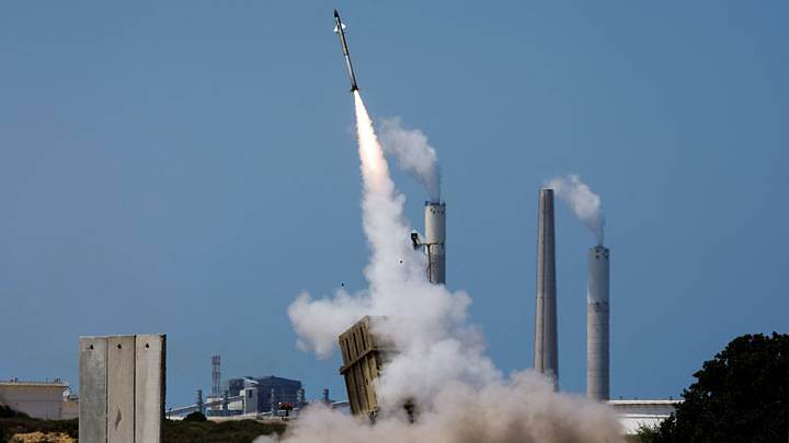 اعلام عبري :الجيش الاسرائيلي يرصد اطلاق صاروخ من شمال غزة على معبر إيرز .