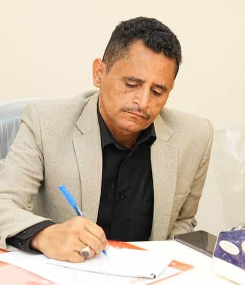 الأفراج عن صحفي في محافظة تعز  بعد خطفه لساعات من قبل ضباط في الأمن السياسي وتيار التصحيح يدين الحادثة