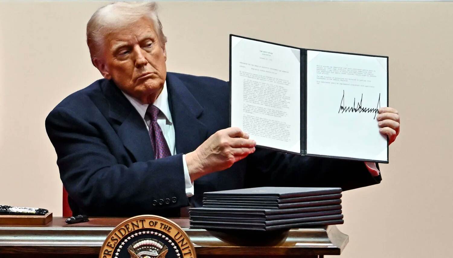 ترامب يعيد تصنيف الحوثيين في اليمن" منظمة ارهابية أجنبية"