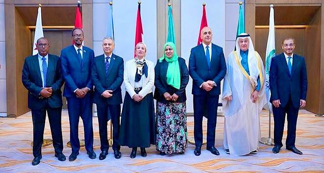 سفير اليمن في الأردن يؤكد التزام اليمن بحماية بيئة البحر الأحمر والعربي