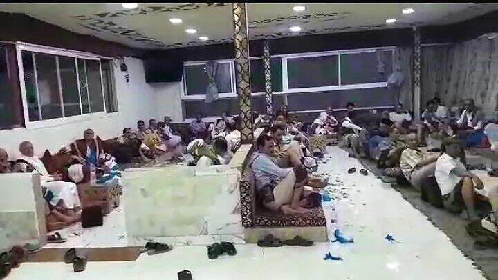 مكتب الثقافة بتعز يقييم امسية رمضانية للتأكيد على أهمية عمل الخير وتعزيز القيم