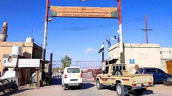 جمارك المهرة تضبط 5 أجهزة تحكم عن بعد للطيران المسير.