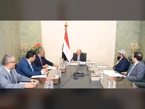 المجلس الرئاسي يدعم تمرد المؤسسات الايرادية ويترك الحكومة وحيدة