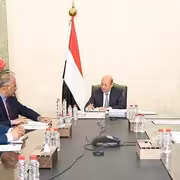 المجلس الرئاسي يدعم تمرد المؤسسات الايرادية ويترك الحكومة وحيدة