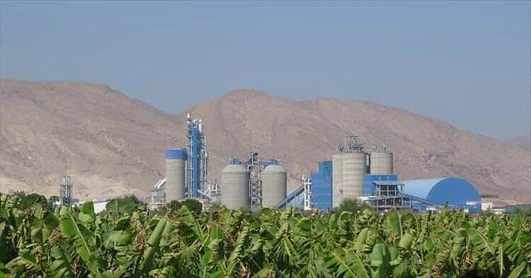 مسلحون يختطفون 6 من مدراء الإدارات في مصنع الاسمنت في محافظة أبين