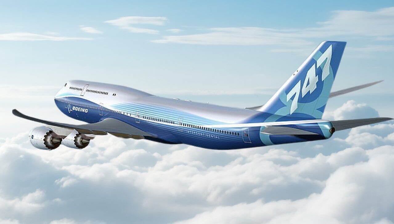 إدارة ترامب تستعد لقبول طائرة 747-8 هدية من العائلة الحاكمة في قطر .