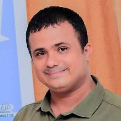 النيابة العامة بعدن توجه قرار اتهام رسمي للمصور صالح العبيدي بالإساءة والتشهير