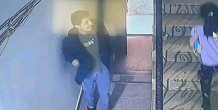 تسليم متحرش الطفلة بيان (8 أعوام) إلى شرطة صنعاء بعد ضبطه من قِبل أقربائه