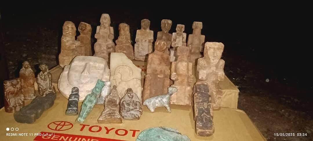 قوات العمالقة تحبط محاولة  تهريب آثار في نقطة تفتيش في باب المندب