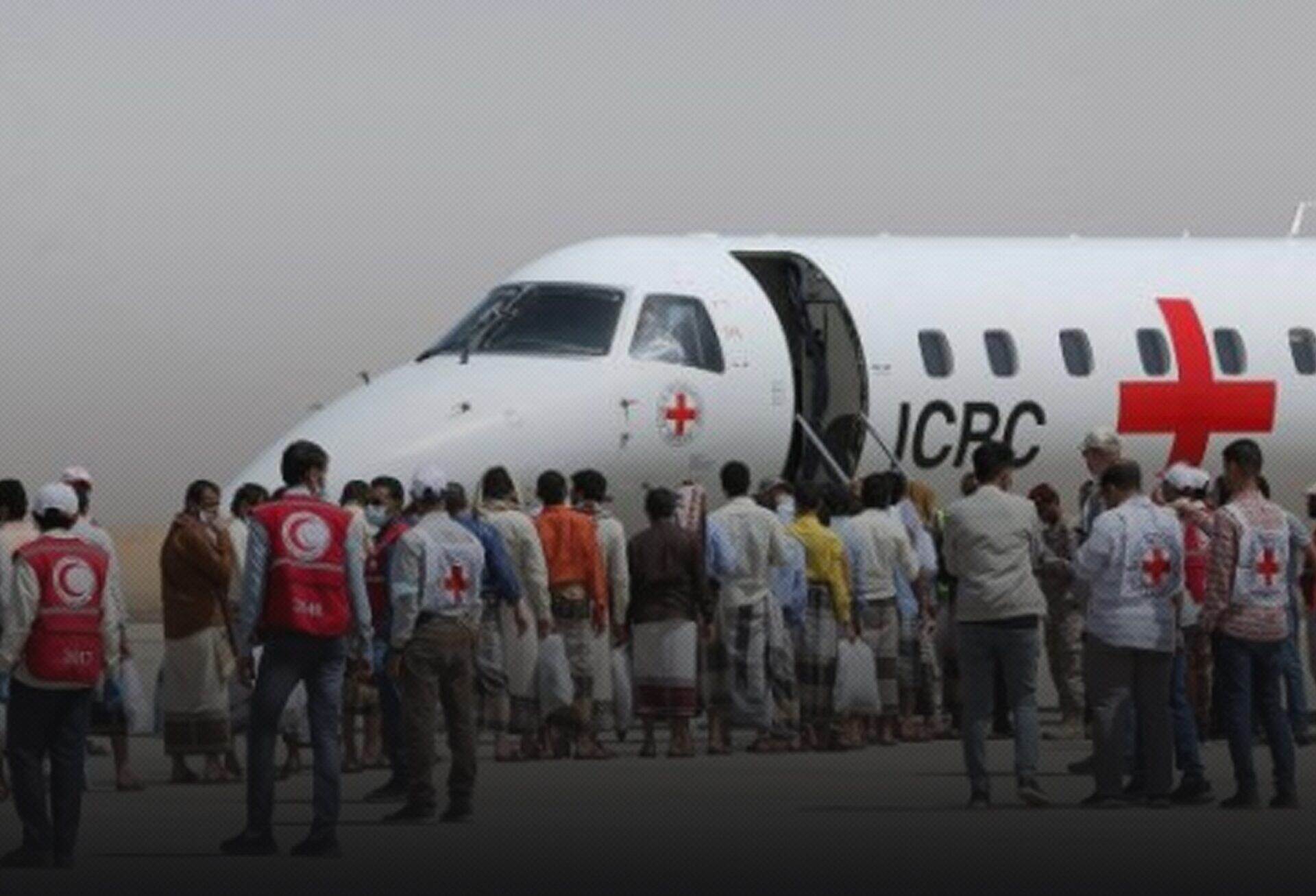 الحكومة" المعترف بها دولياً" تحمل الحوثيين مسؤولية  تعثّر ملف الأسرى والمعتقلين.