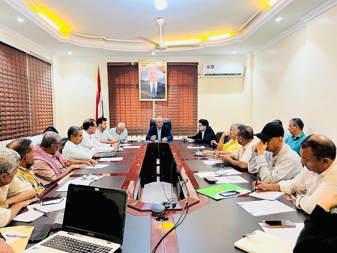 وزير المياة يعقد اجتماعا تشاوري لمناقشة الترتيبات الفنية لتحديث النسخة الثالثة من المساهمات المحددة وطنياً