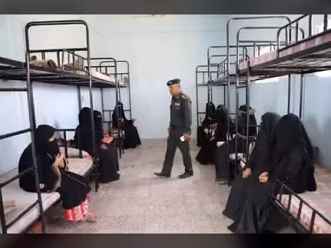 لماذا فشل (تيار التوافق النسوي) في إنقاذ المعتقلات وتحوله لواجهة براقة لتمثيل وهمي