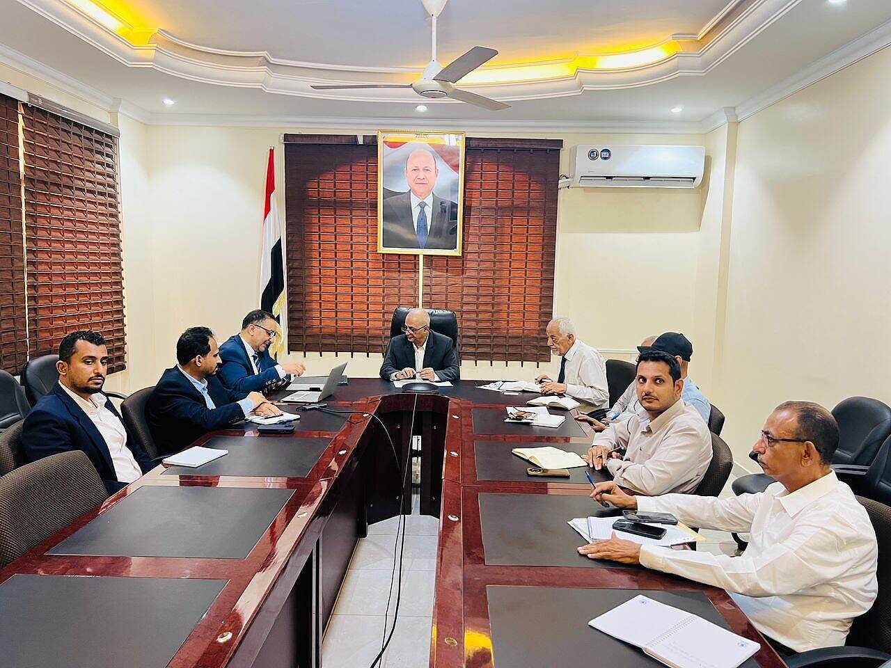 وزير المياه والبيئة يبحث مع منظمة اليونسكو التعاون المشترك واحتياجات قطاعي المياه والبيئة