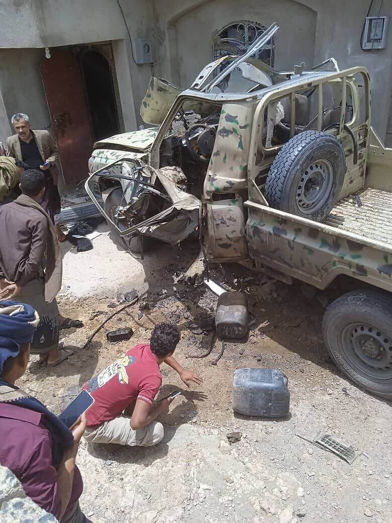 عبوتان ناسفتان تستهدفان طقمين تابعين للمقاومة الوطنية في التربة والمخا بمحافظة تعز