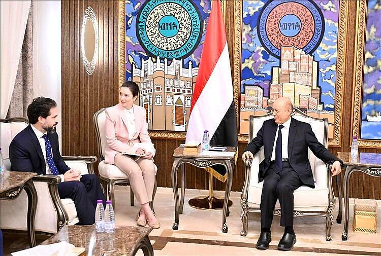 الولايات المتحدة تُجدّد دعوتها للحكومة اليمنية لتنفيذ إصلاحات اقتصادية ومالية عاجلة