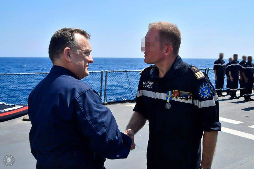 أسبيدس تعلن أن الفرقاطة الفرنسية غادرت منطقة العمليات متوجهة إلى ميناء تولون العسكري