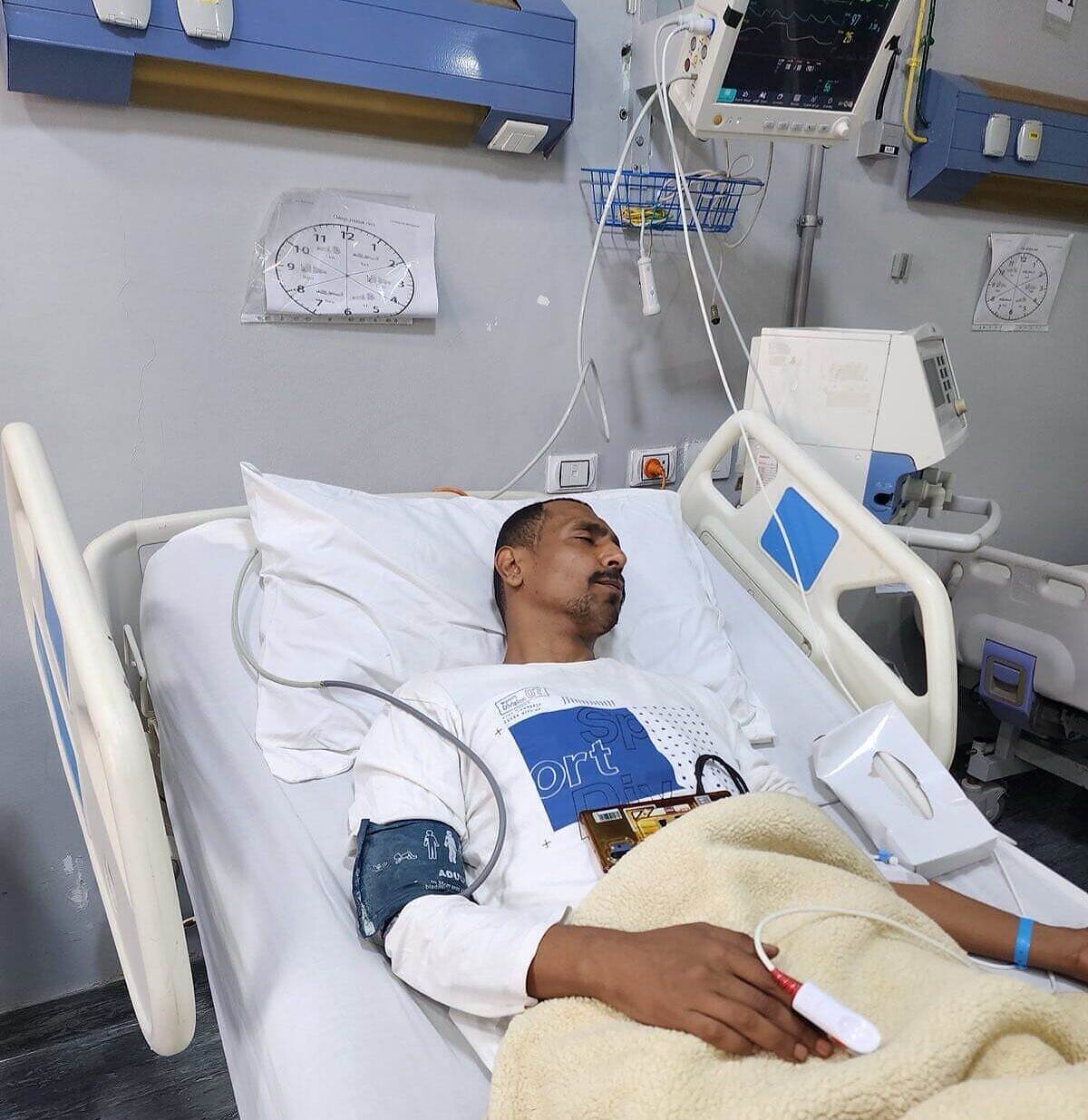 موظف سابق في السفارة الأمريكية يتعرض لجلطة ويواجه ظروفًا مادية صعبة في أحد مستشفيات القاهرة