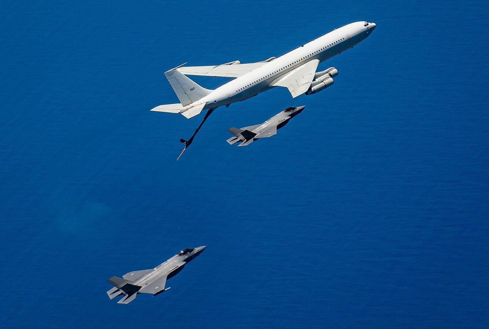 إسرائيل تعتزم شراء طائرتين لإعادة التزويد بالوقود في الجو من طراز كيه سي-46