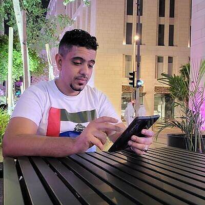 اختفاء صحفي يمني في السعودية وسط ترجيحات باعتقاله ومرصد الحريات يؤكد تعرضه للإخفاء القسري