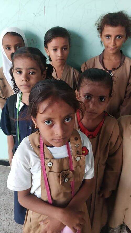 فصول مشتعلة: حرارة الحدیدة تحرق النساء والأطفال