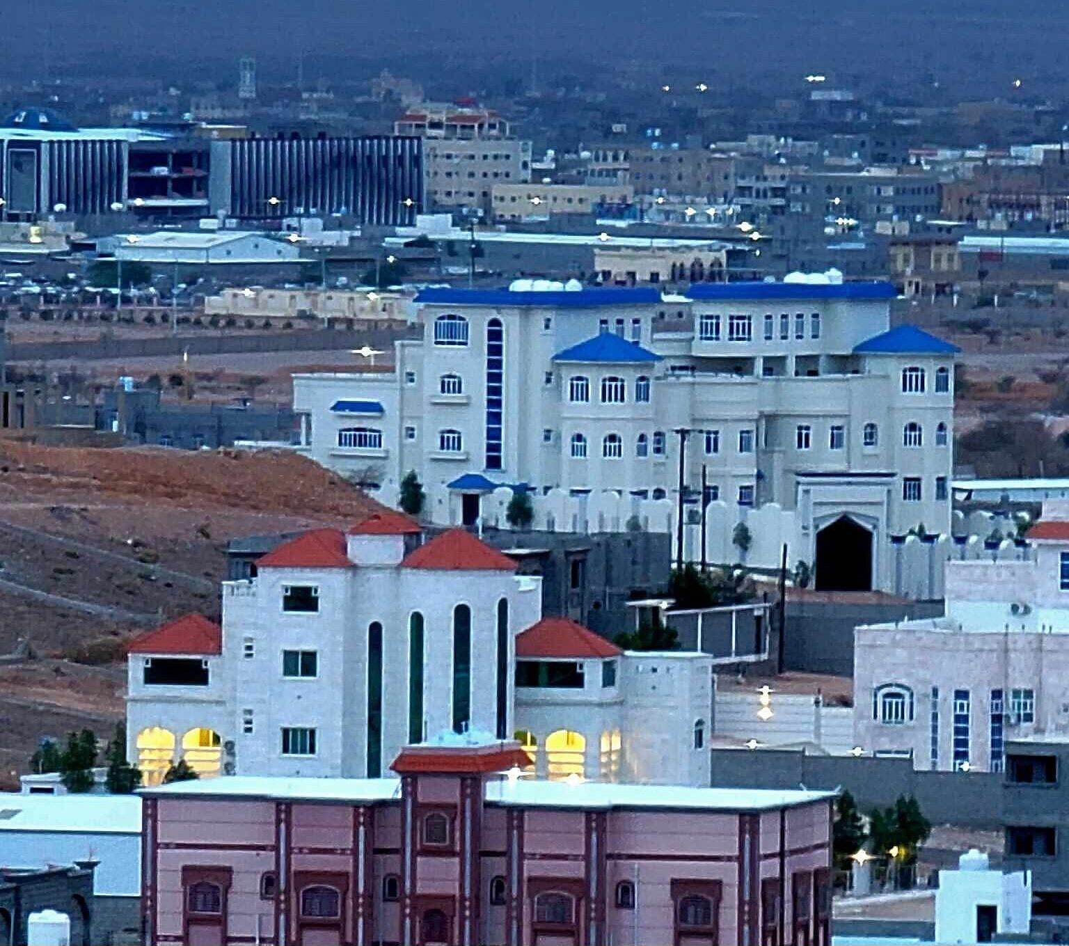 وفاة ستة أشخاص في محافظة شبوة جراء السيول والأمطار وجرف ثلاثة سيارات