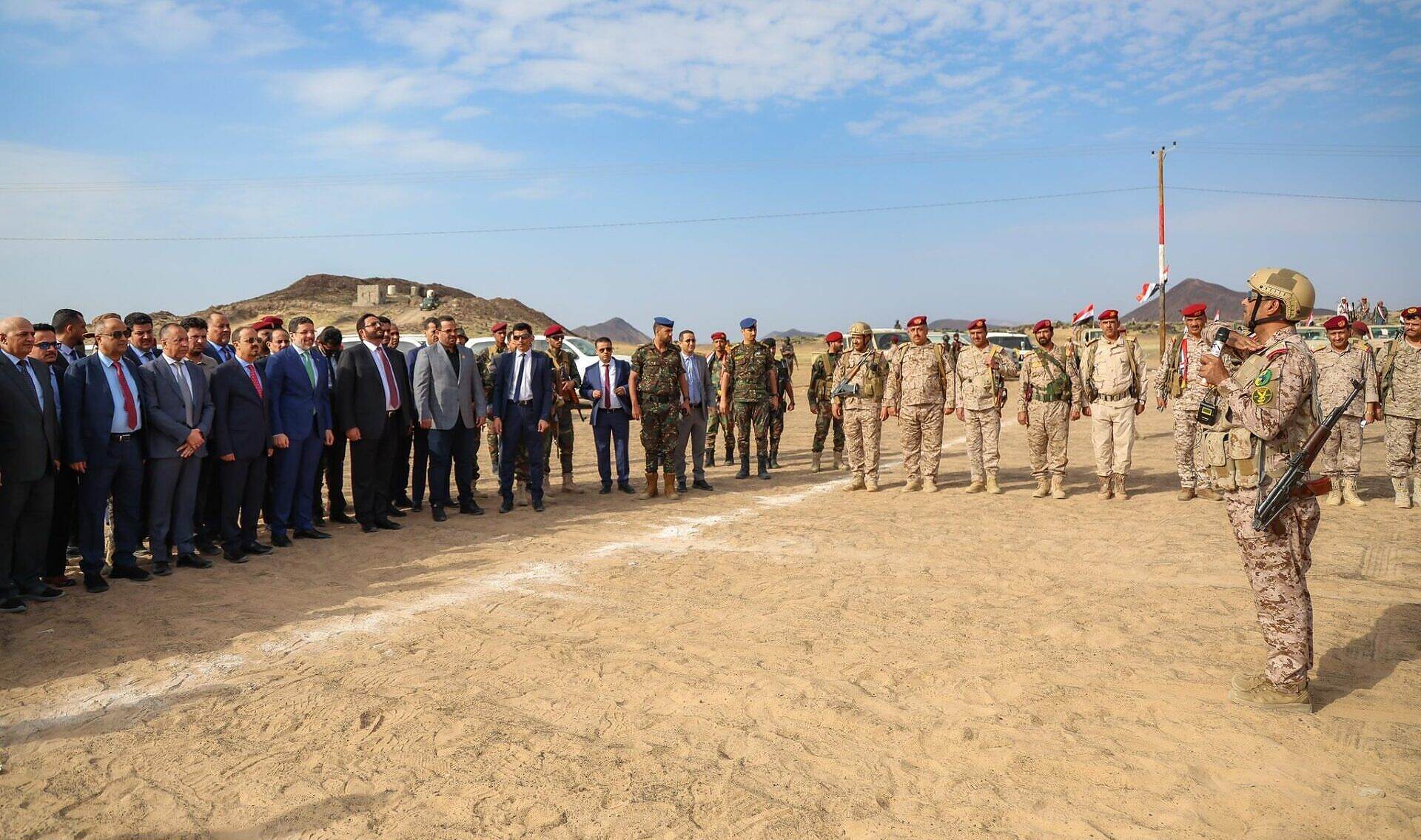 ثلاثة أشهر بلا مرتبات.. معاناة الجنود تتواصل وسط تجاهل حكومي