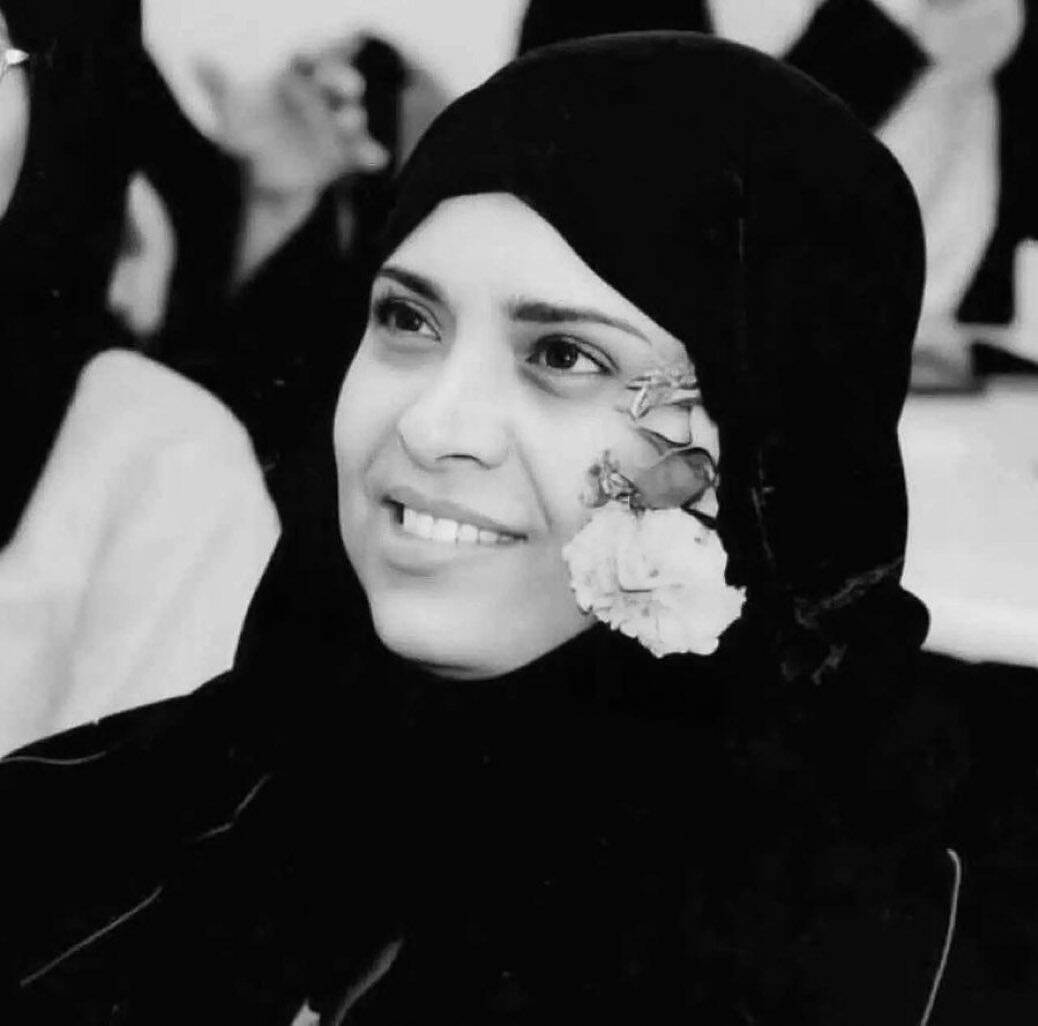 مسلحون يغتالون مديرة مكتب النظافة والتحسين في تعز