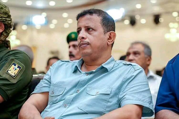 بعد احتجازه.. الإفراج عن الصحفي فتحي بن لزرق ومحافظ عدن يمنع أي إجراءات تقيد الحريات