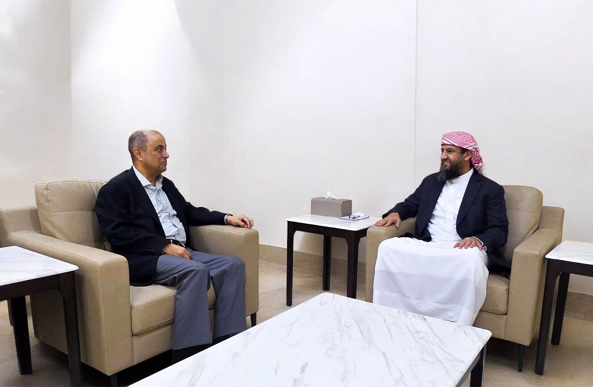 المحرمي يؤكد دعمه للإصلاحات الحكومية ويشدد على أهمية تجاوز التحديات لتحقيق الاستقرار