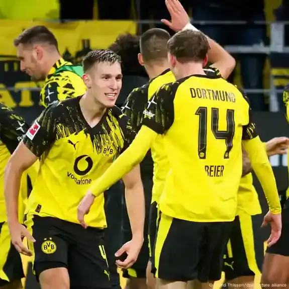 تأهل صعب لدورتموند وإقصاء مبكر مفاجئ لفولفسبورغ في كأس المانيا