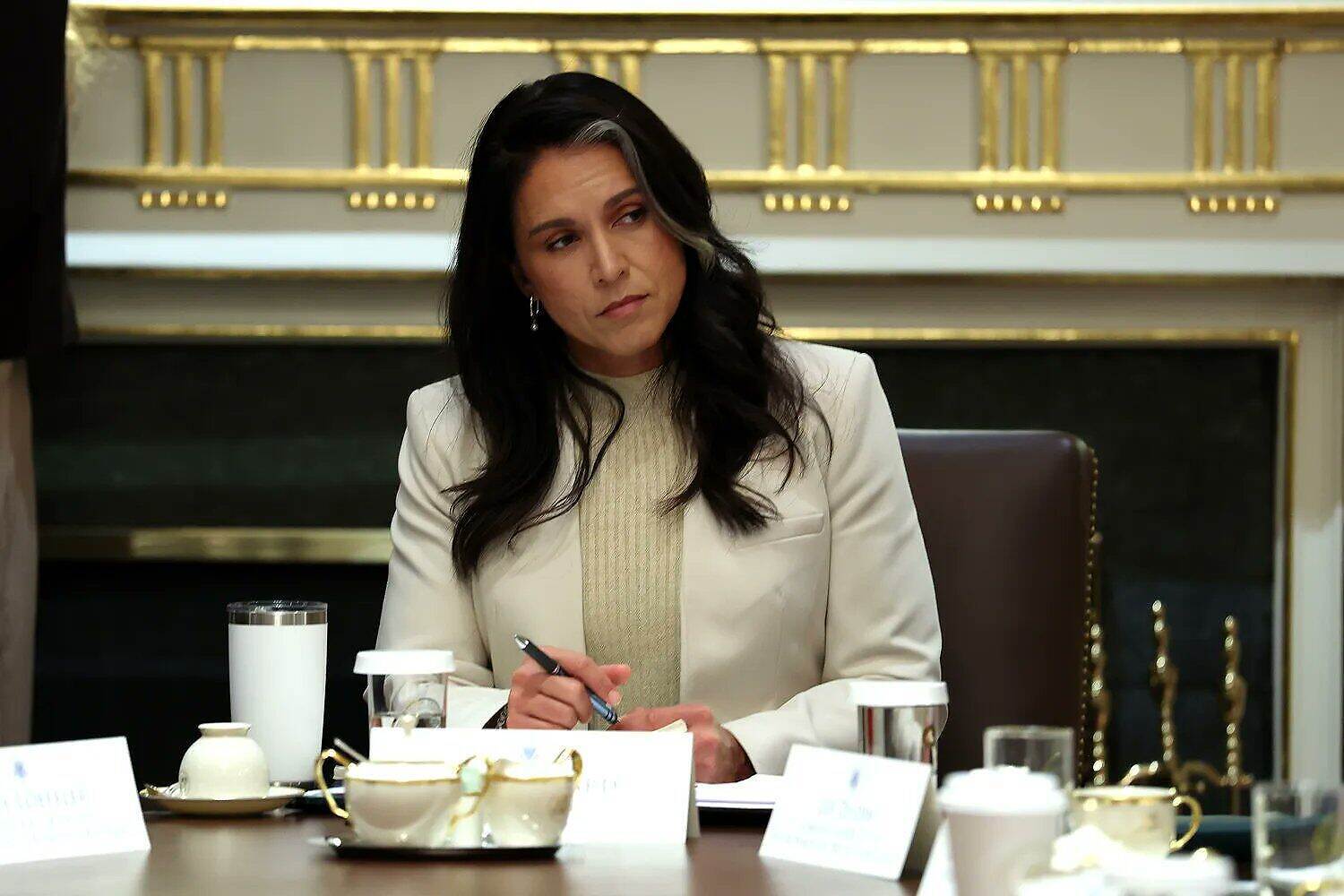 تولسي غابارد تؤكد انتهاء استراتيجية تغيير الأنظمة في عهد ترامب