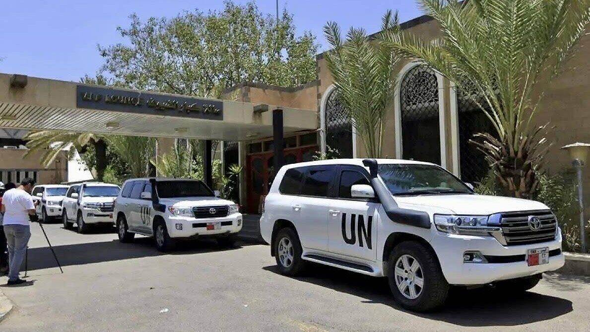 الحوثيون يقتحمون خمس منظمات في صنعاء ويحتجزون موظفيها