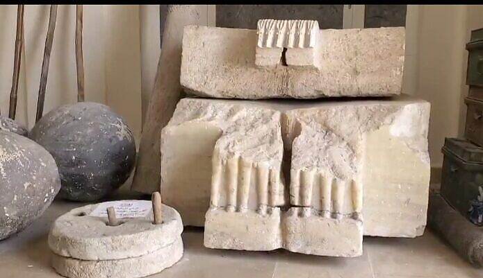 متحف الغيضة يحتفظ بنقوش أثرية من معبد مأرب كانت في طريقها إلى سلطنة عُمان