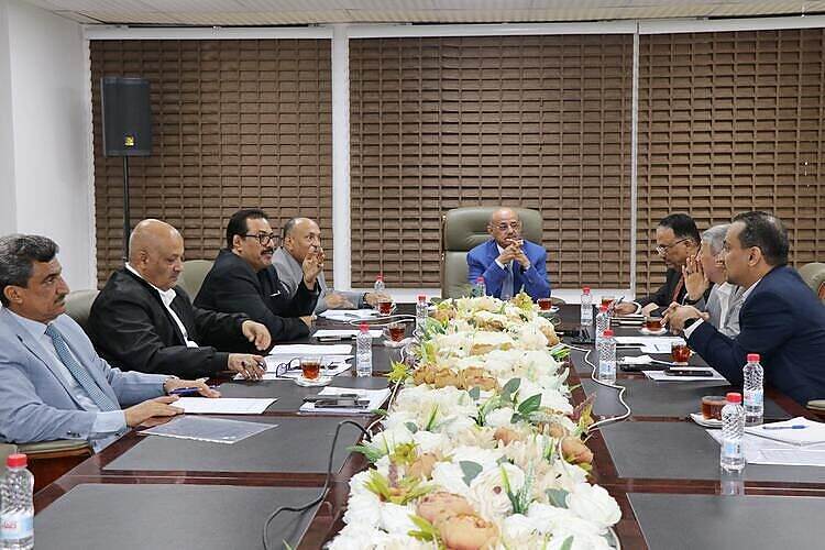 اللجنة الوطنية لتمويل الواردات تؤكد ضرورة الالتزام بالآليات التنفيذية والتعليمات المنظمة