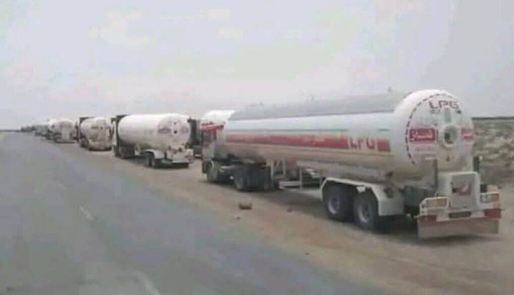 انفراج في أزمة الغاز المنزلي بعد توجّه مئات المقطورات من مأرب إلى المحافظات المحررة