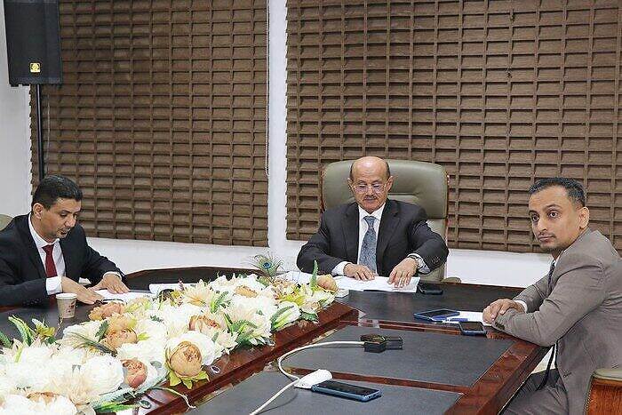 اللجنة الوطنية لتنظيم الواردات تخصص ملياري ونصف المليار دولار لتمويل الإستيراد