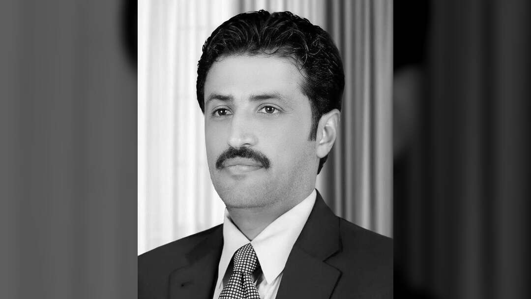 حين يصبح التهريج والشهرة الزائفة بديلاً عن العمل الوطني المؤسسي.!