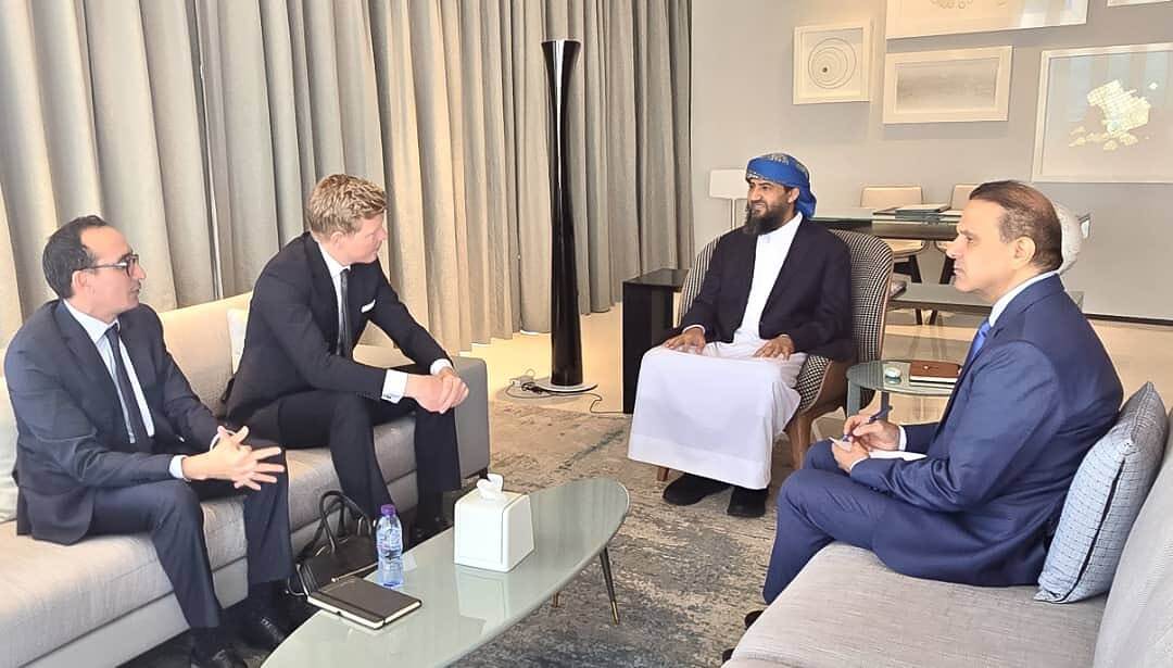 المحرّمي خلال لقائه غروندبرغ يؤكد أهمية خروج الجنوب بمشروع سياسي موحّد يضمّ كافة أطيافه