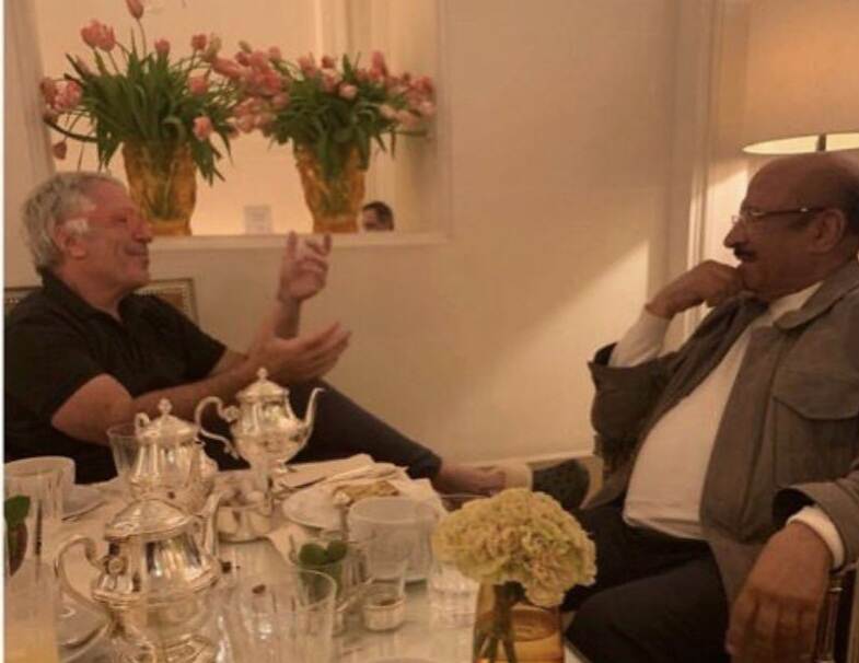 شاهر في مراسلاته مع إبستين حاول الاستفادة من نفوذه في مجالات سياسية واقتصادية